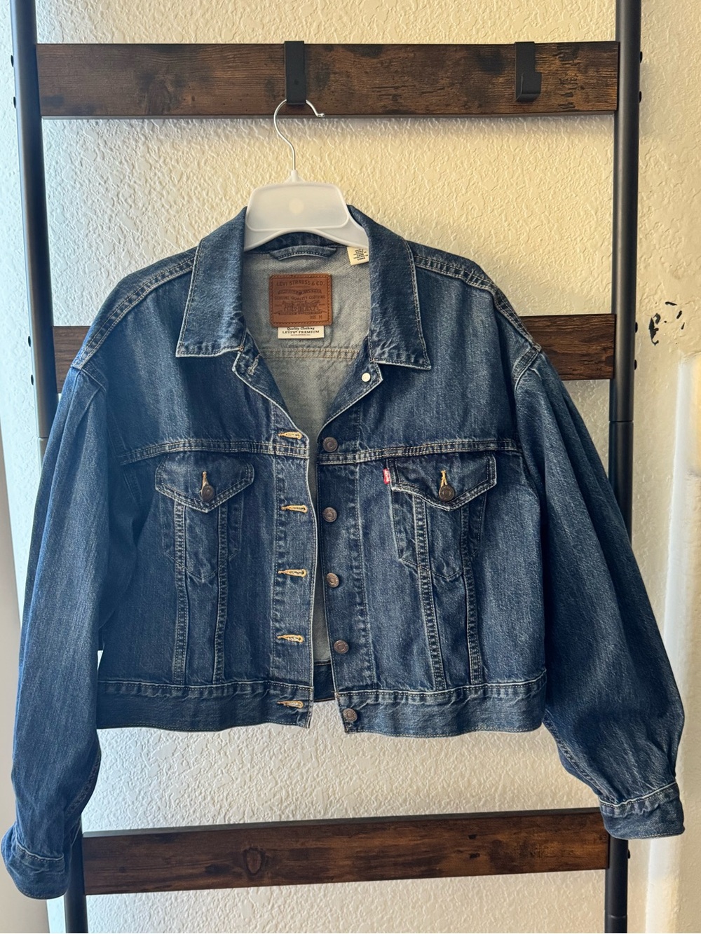 Levi's Blue Denim Cropped Trucker Jacket